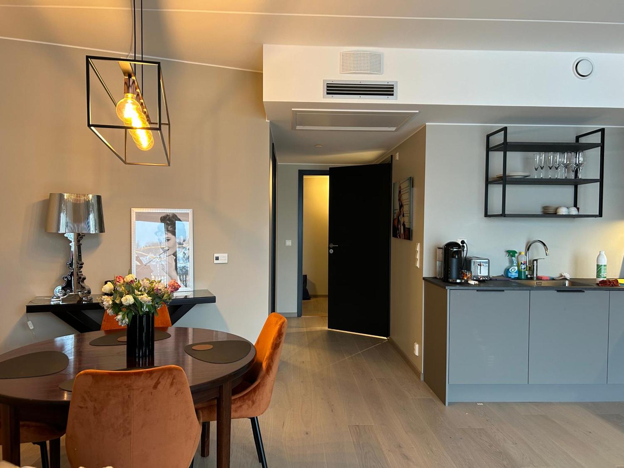 An Elegant And Modern Apartment In Bjorvika Oslo Exterior photo